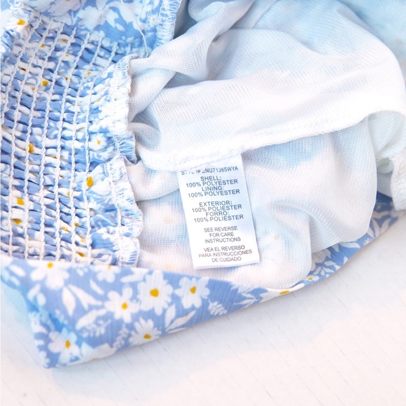 Altar’d State Blue and White Floral High-Waisted Shorts - Picture 6 of 6